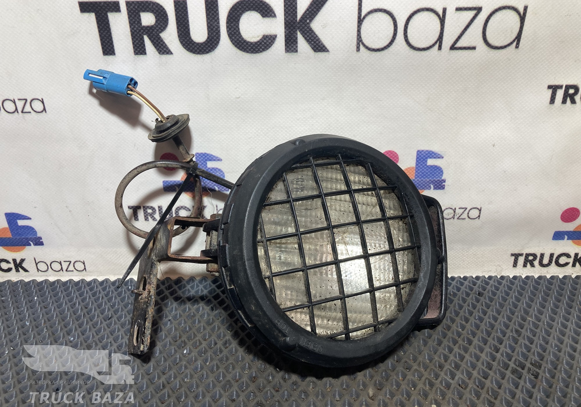 1760129 Фонарь за кабиной