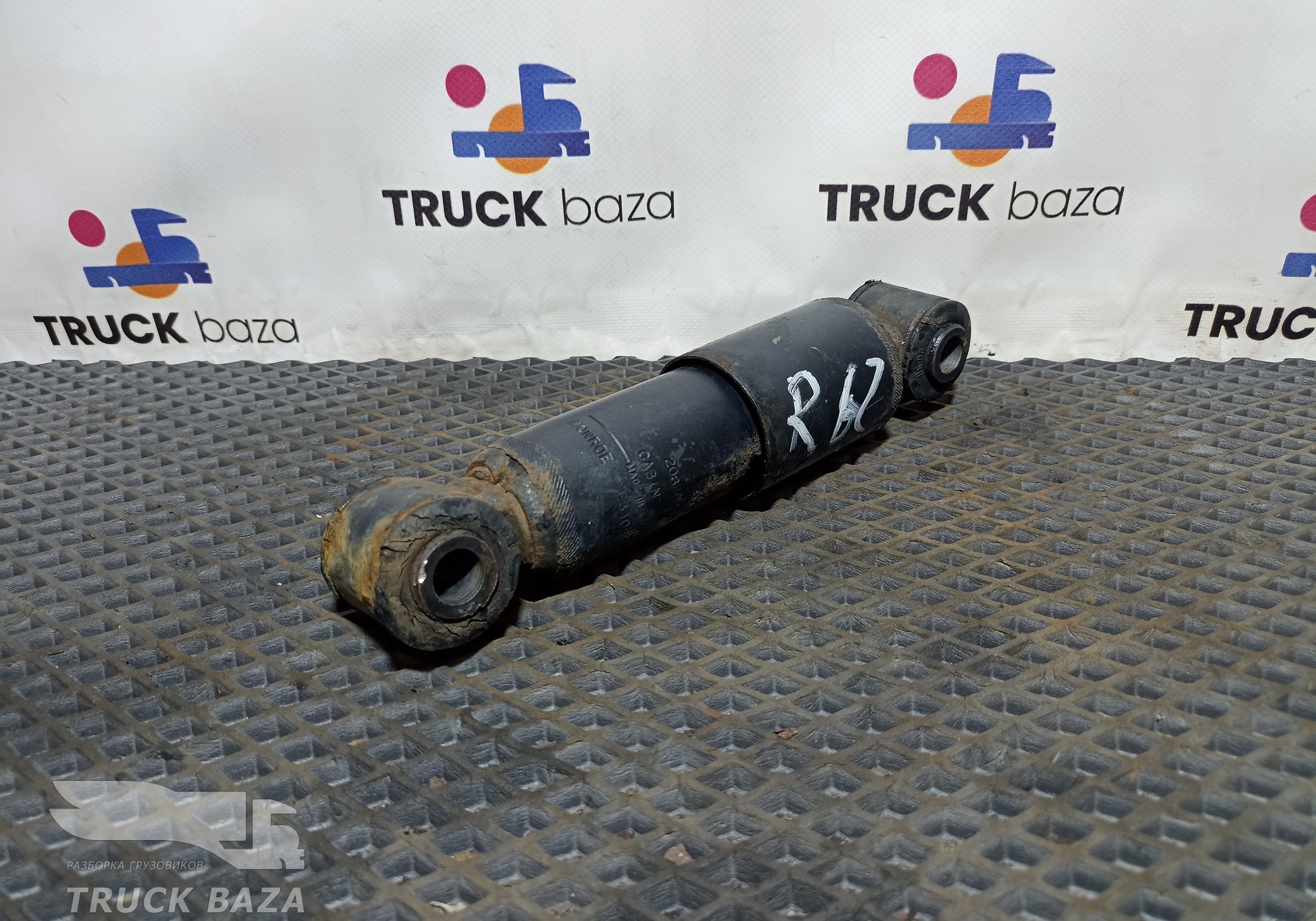 7420840318 Амортизатор кабины передний для Renault