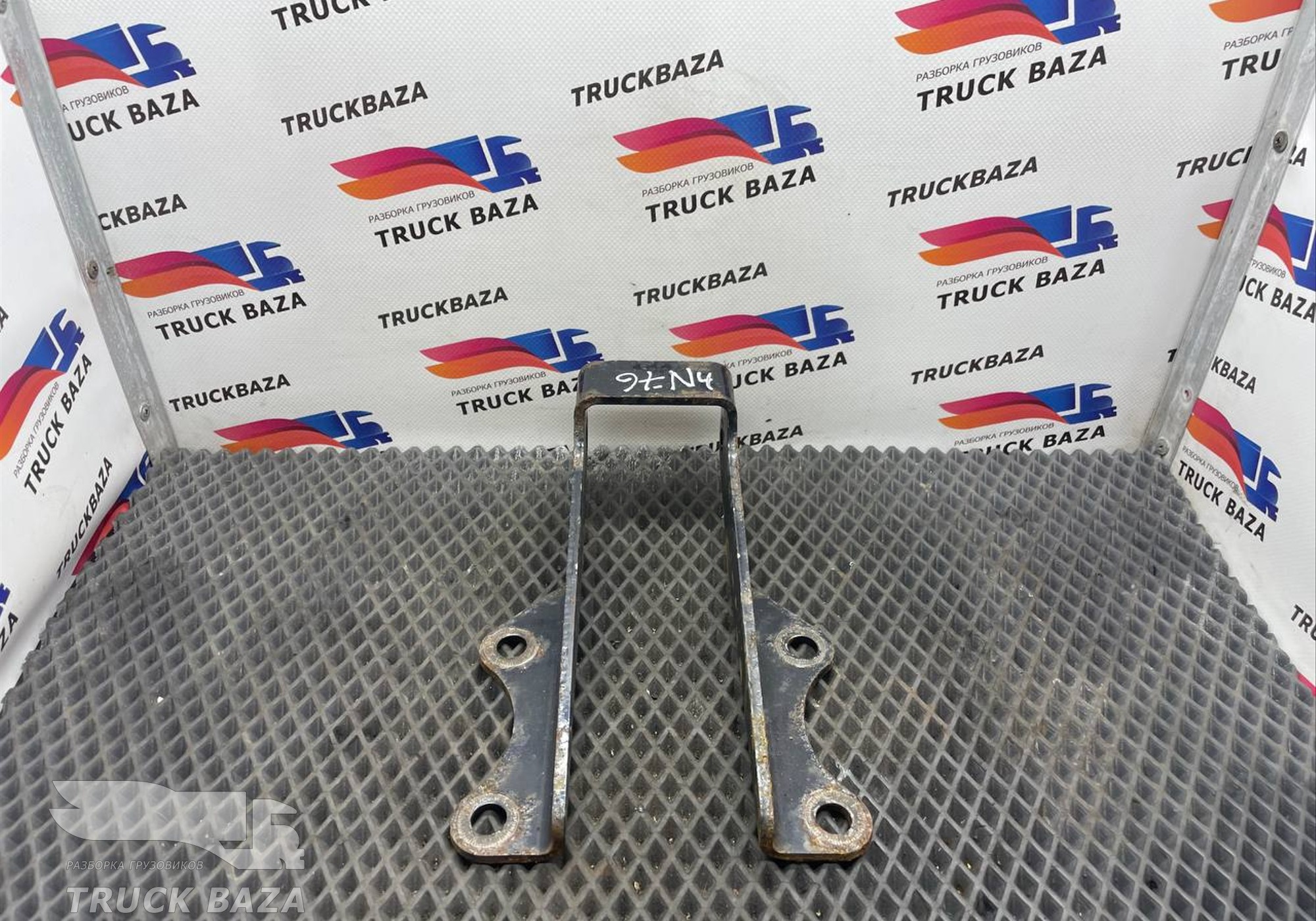 81437400229 Кронштейн амортизатора переднего для Man TGX TG3 (с 2020)