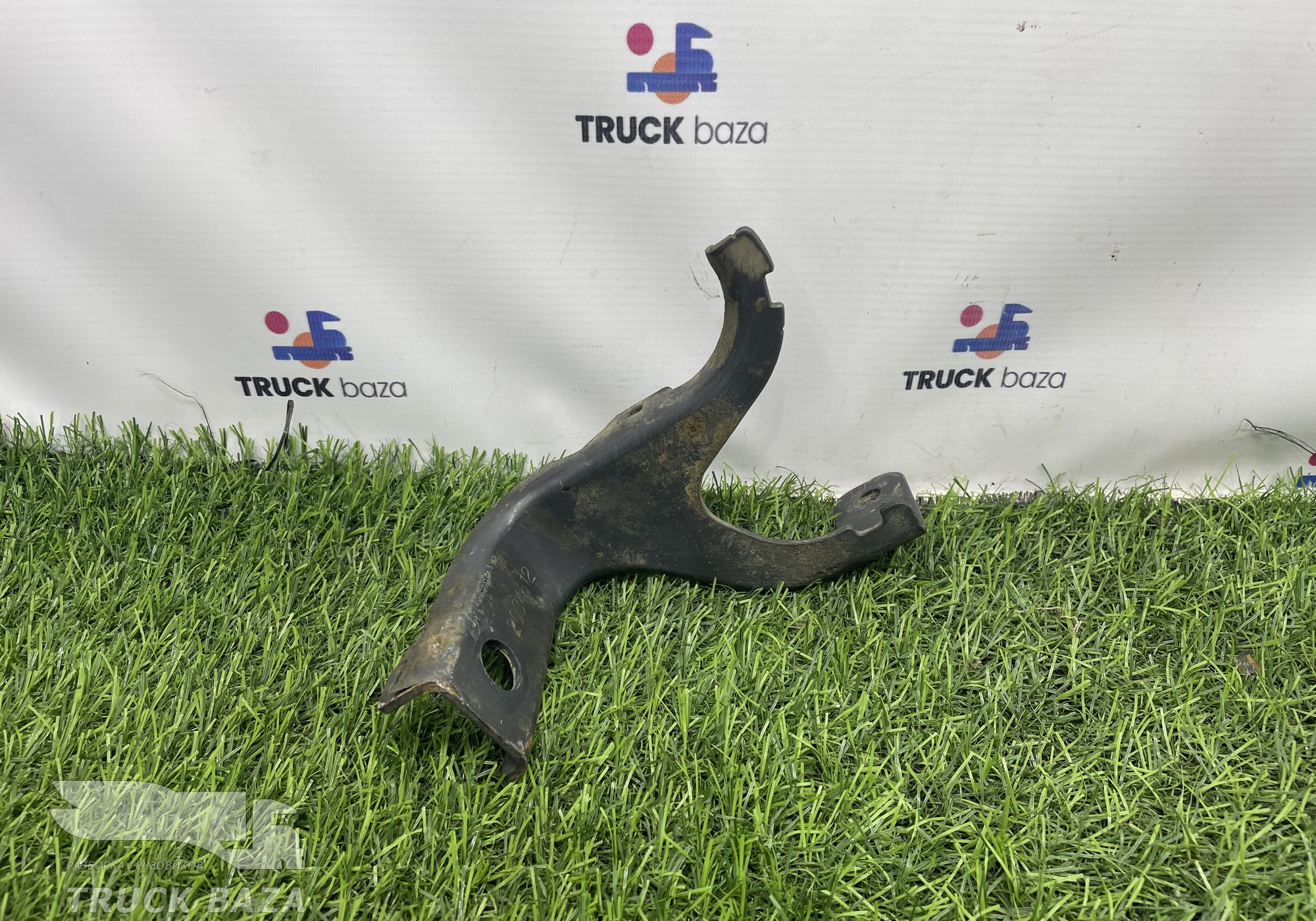 2034612 Кронштейн дозатора реагентов