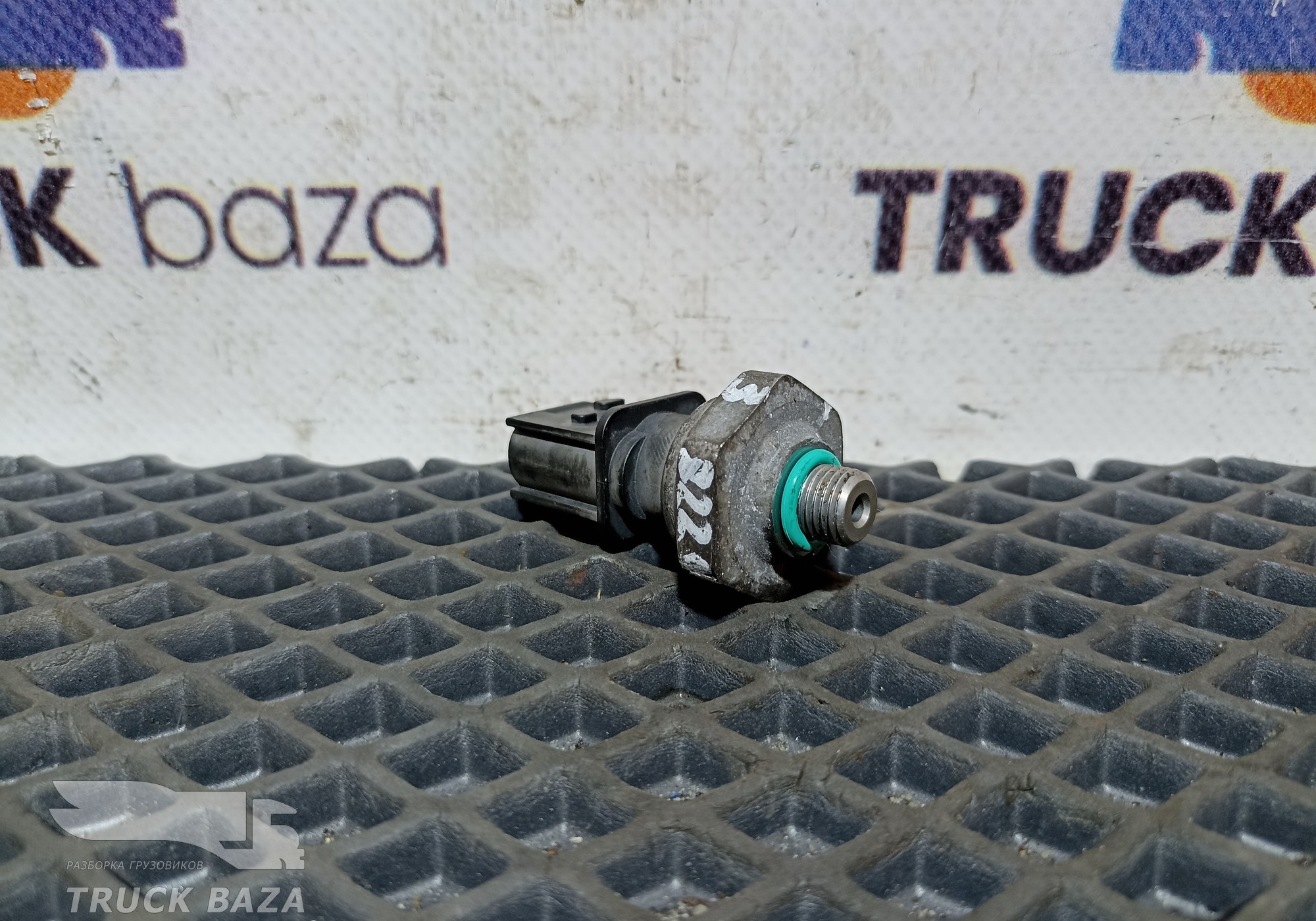 21636166 Датчик кондиционера для Volvo FM III (с 2013)