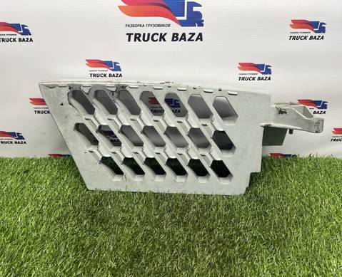 82171603 Ступенька левая для Volvo FH 4 (с 2012)