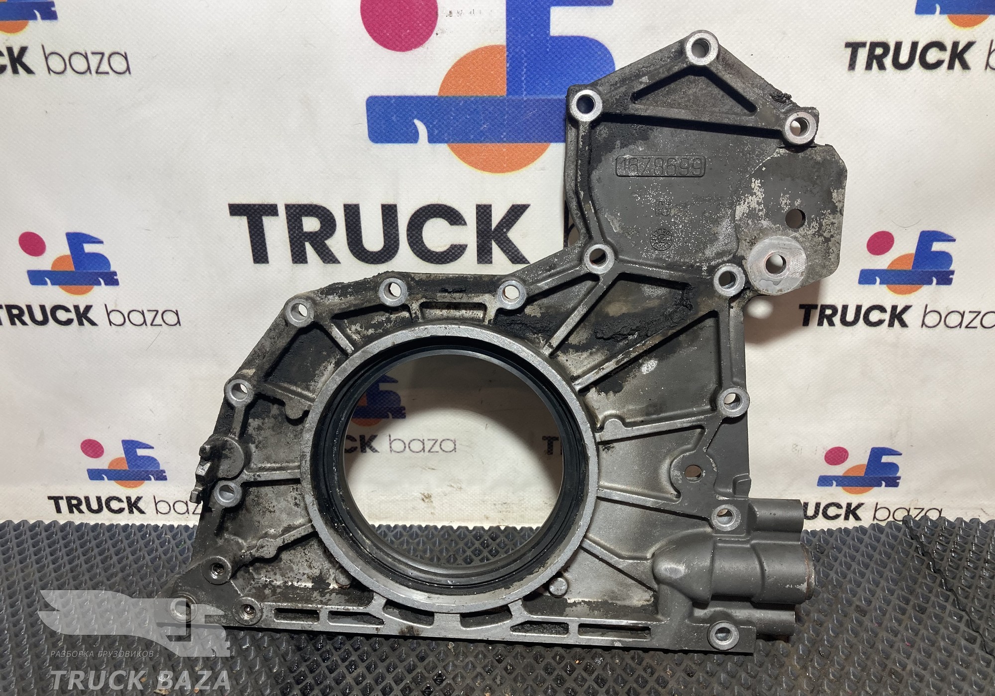 1678699 Крышка двигателя передняя для Daf XF105 (с 2005)