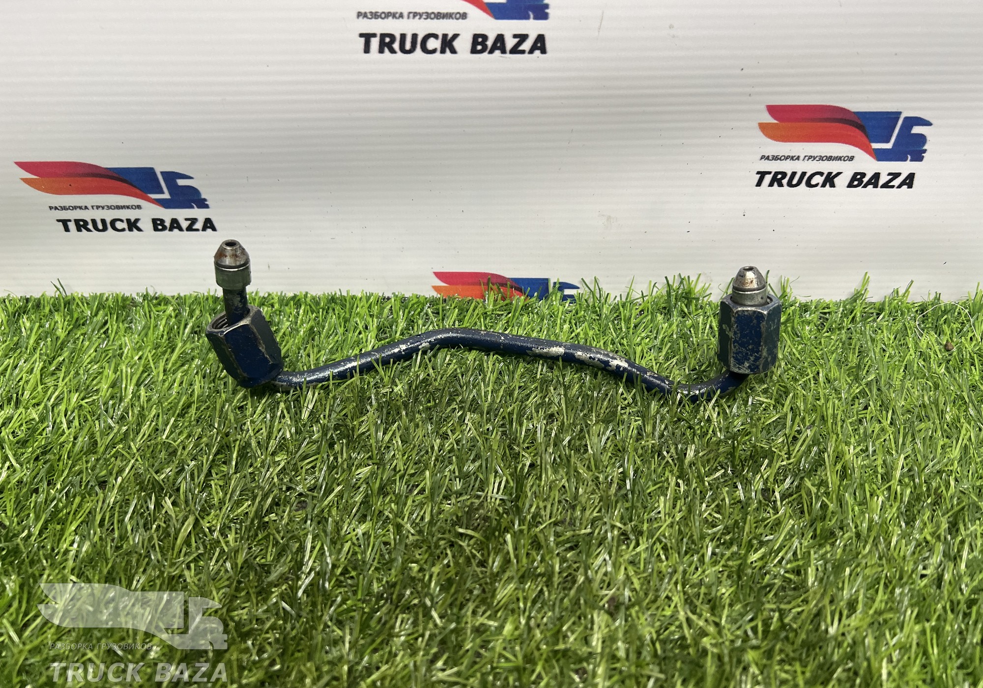 1000101611 Трубка топливная для Shacman X3000 (с 2014)