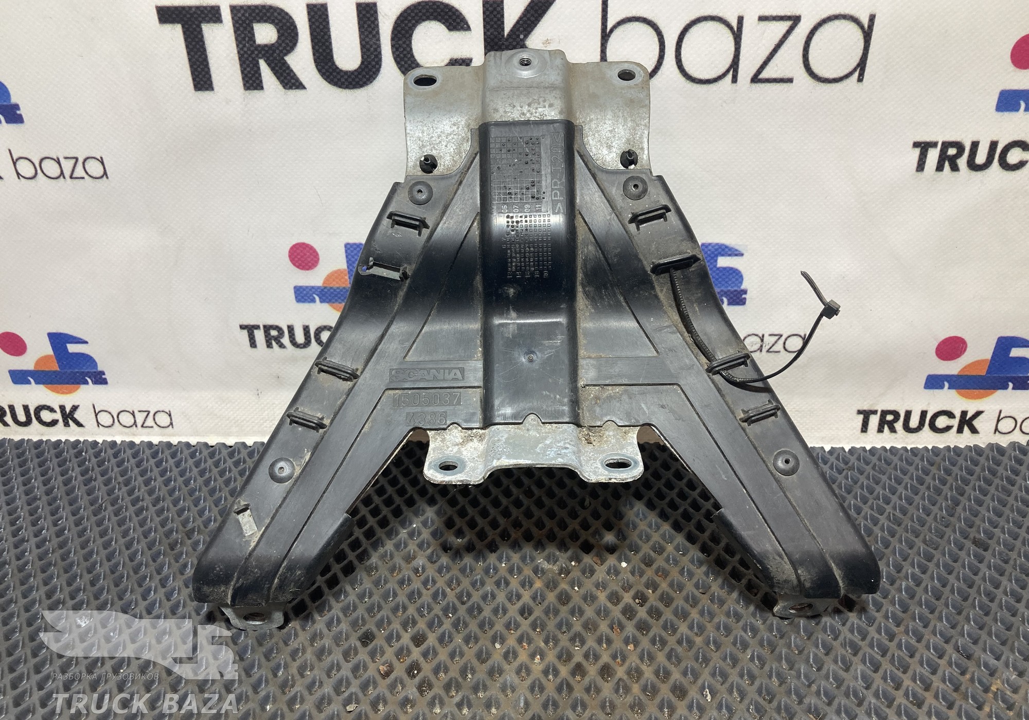 1505037 Кронштейн проводки кабины для Scania 4-series