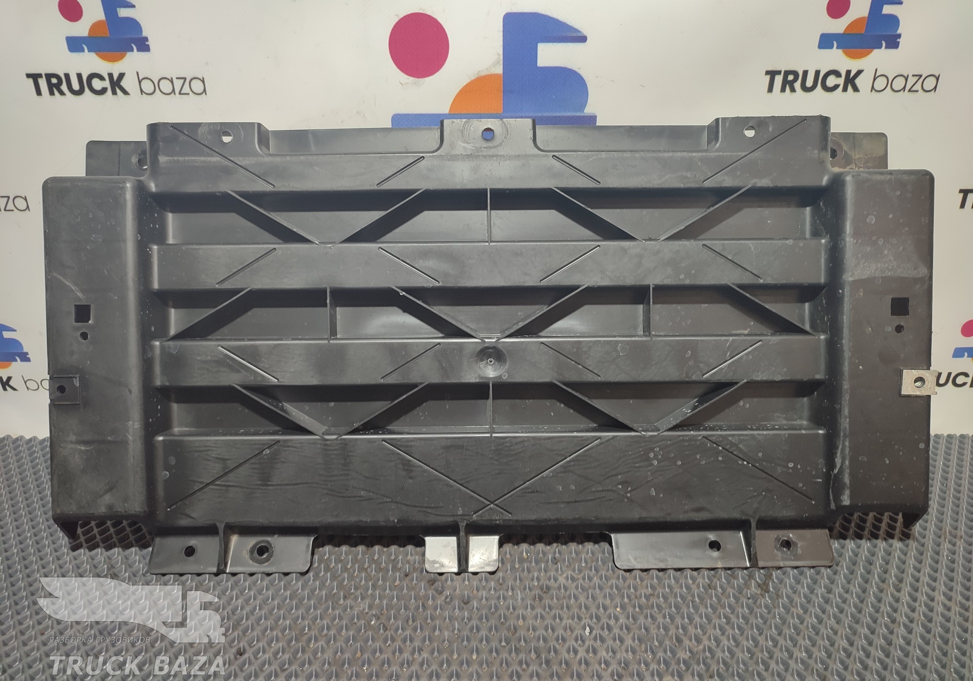 1826072 Площадка подножки для Daf XF105 (с 2005)