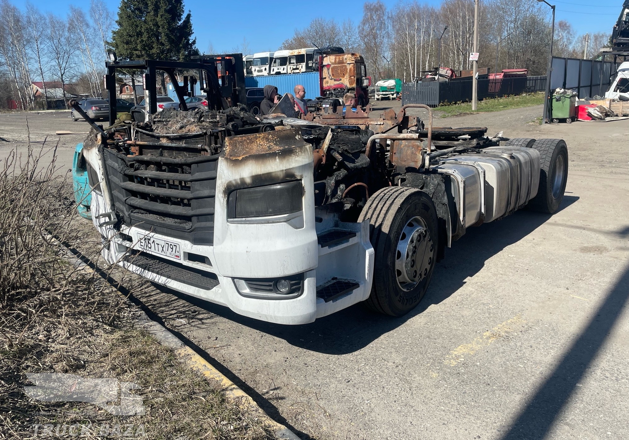 КАМАЗ 54901 в разборе