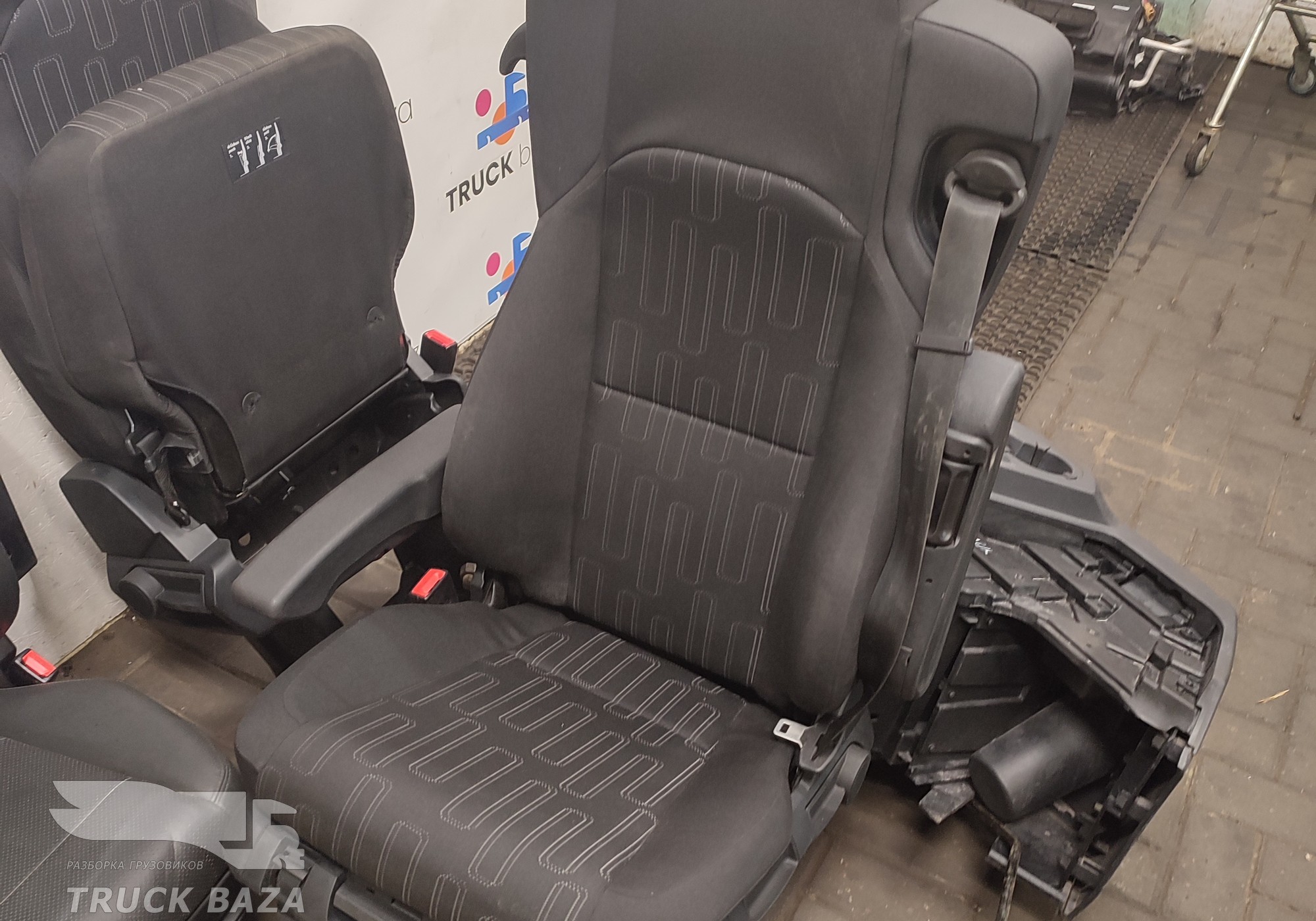 A9609107401 Сиденье водительское пневматическое для Mercedes-Benz Actros New Actros MP4 (с 2011)