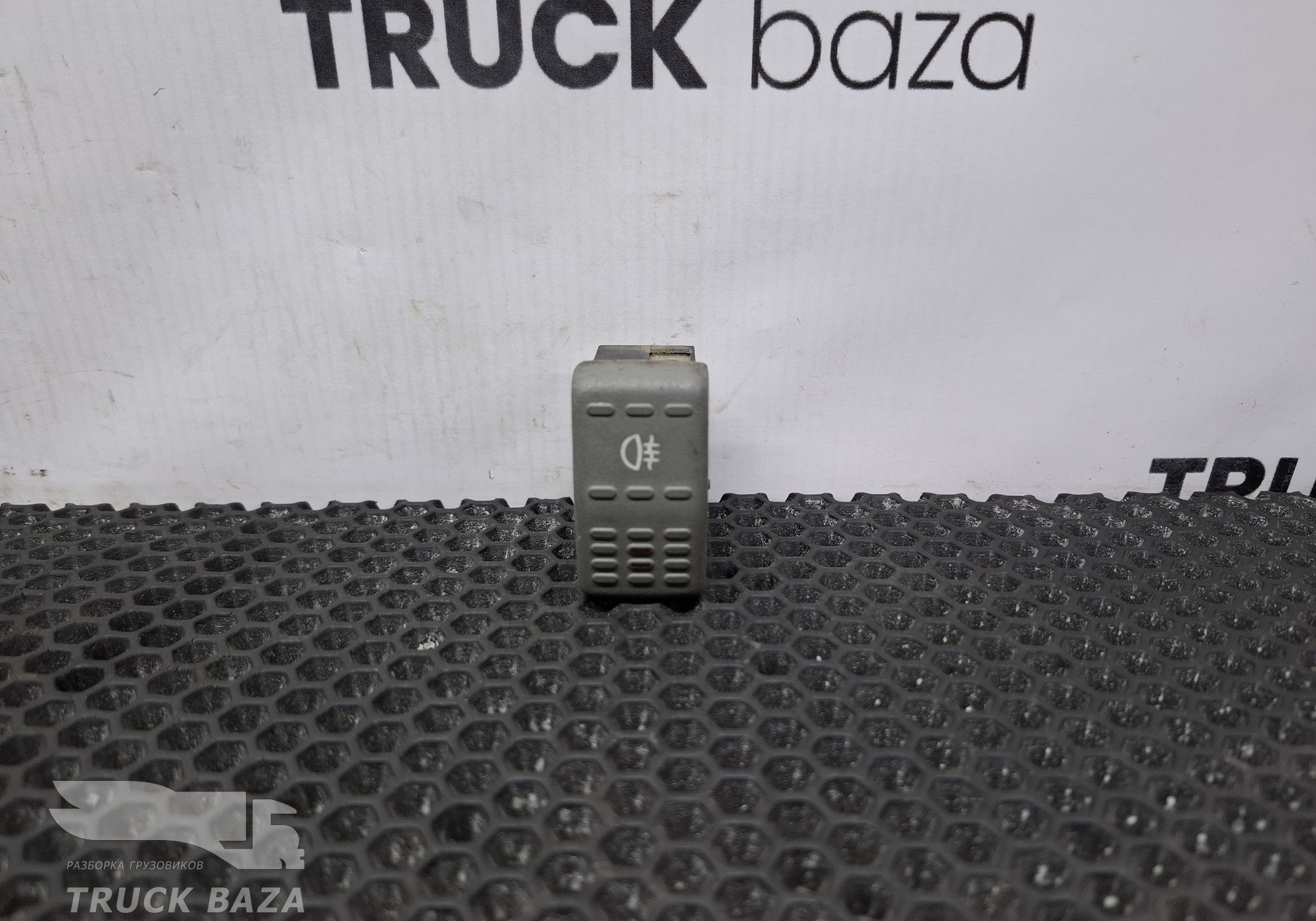 500388603 Кнопка противотуманных фар для Iveco Eurotrakker