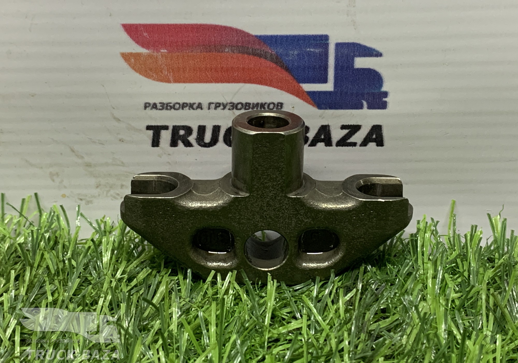 1675249 Коромысло