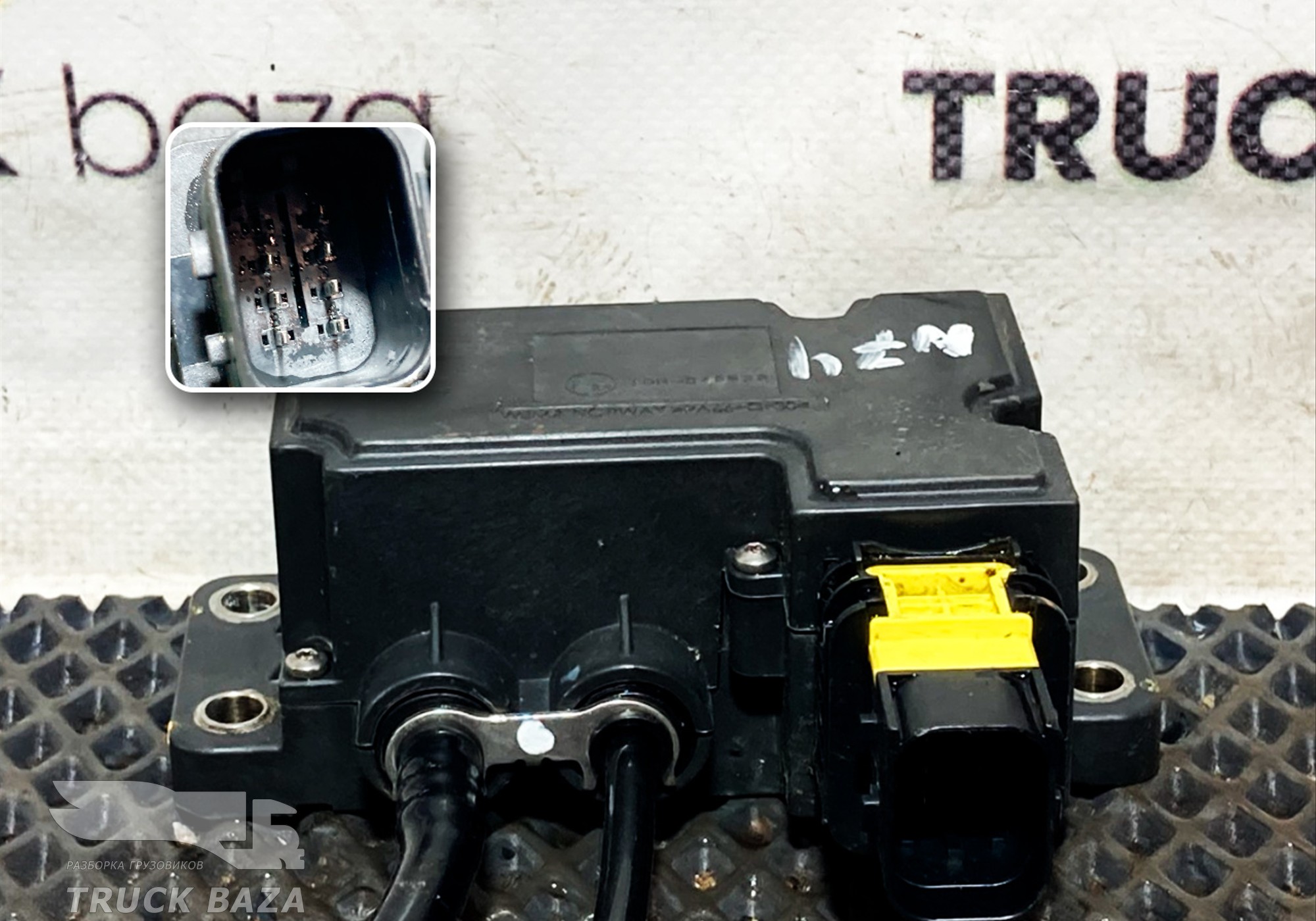 81154086093 Датчик уровня AdBlue для Man TGX II (с 2012)