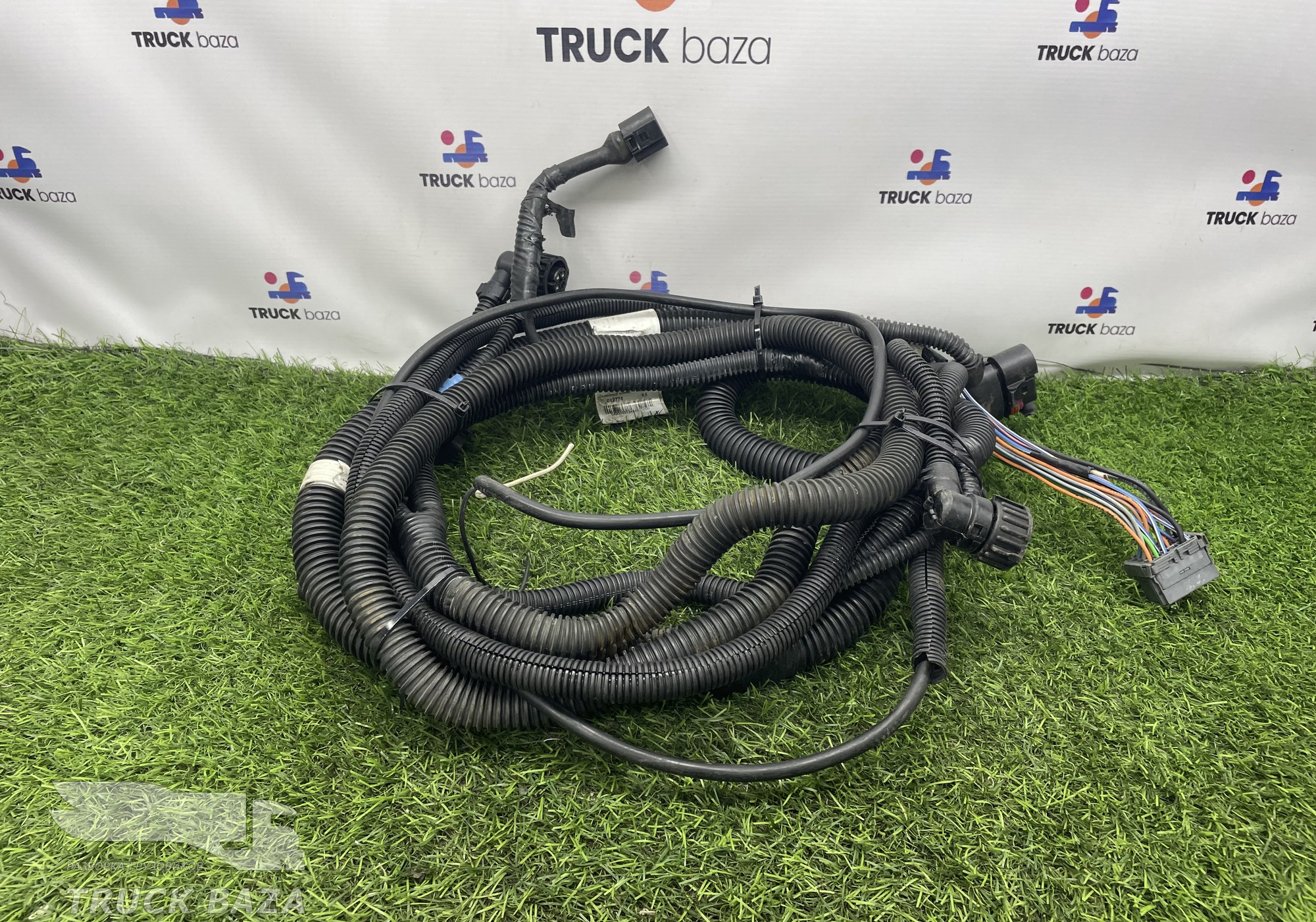 5490372454825 Проводка передних фар для КАМАЗ 5490 (с 2013)