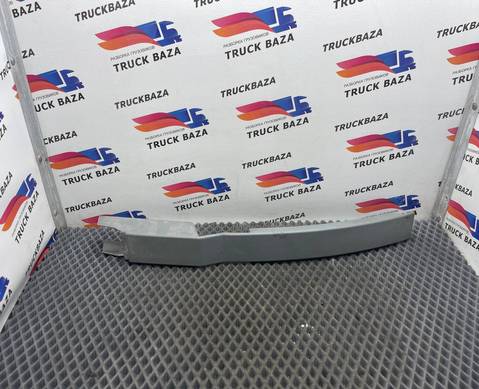 754890 Накладка на торпедо декоративная для Mercedes-Benz Actros MP3 (с 2008)