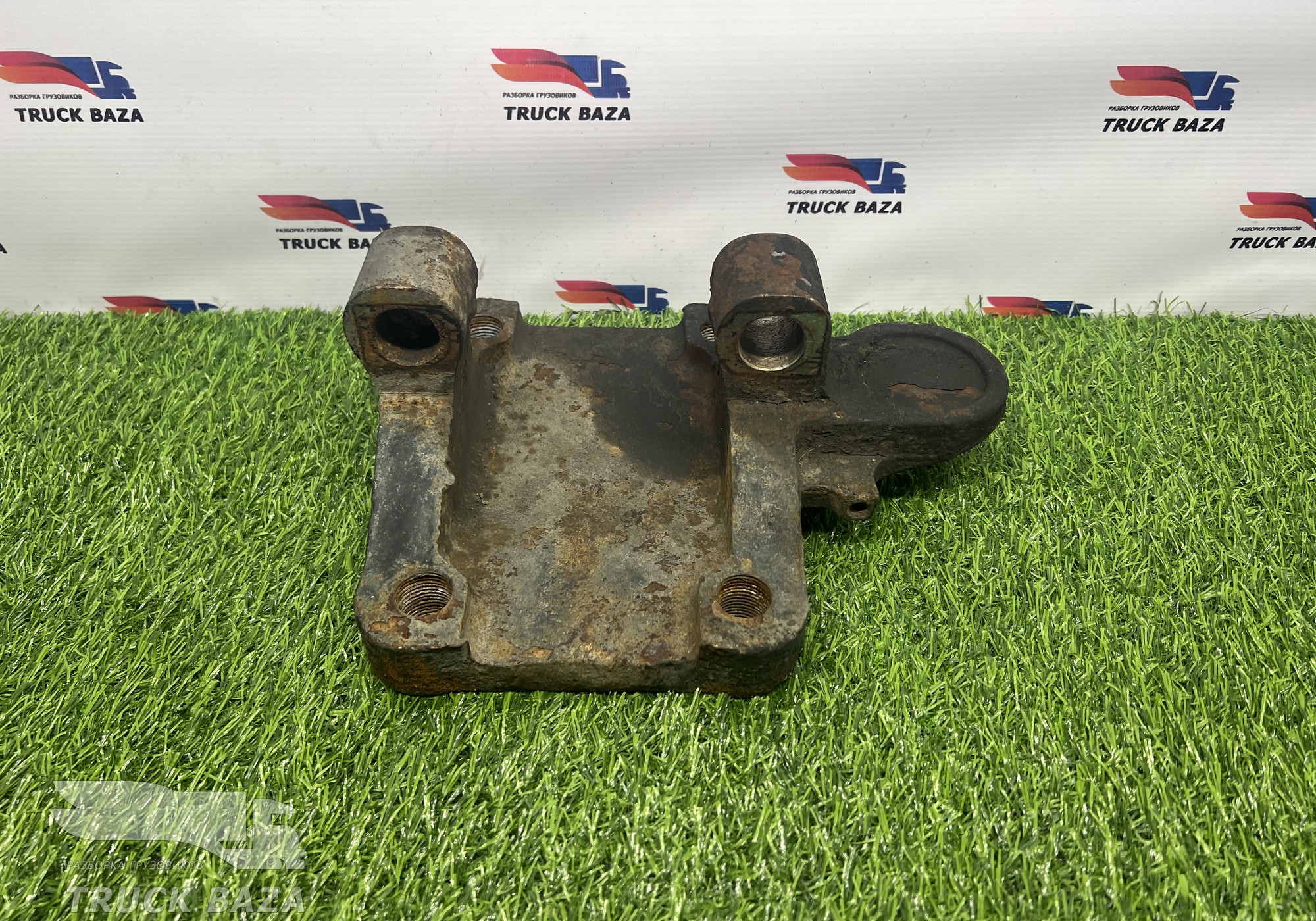 5490291908045 Кронштейн пневморессоры правый для КАМАЗ 5490 (с 2013)