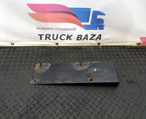 1697314 Кронштейн габарита правого для Daf CF
