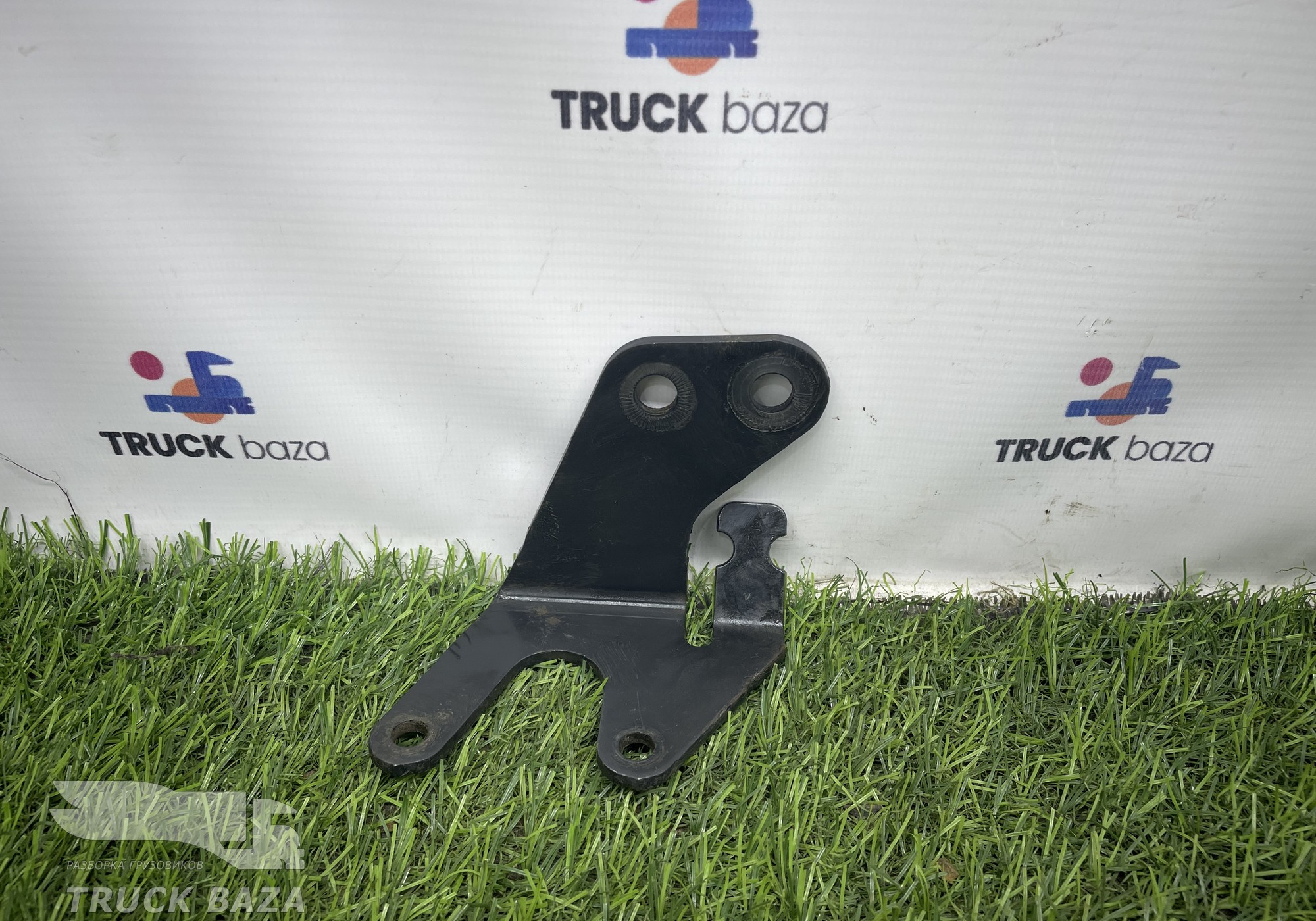 81517150409 Кронштейн клапана ограничения давления для Man TGS II (с 2012)