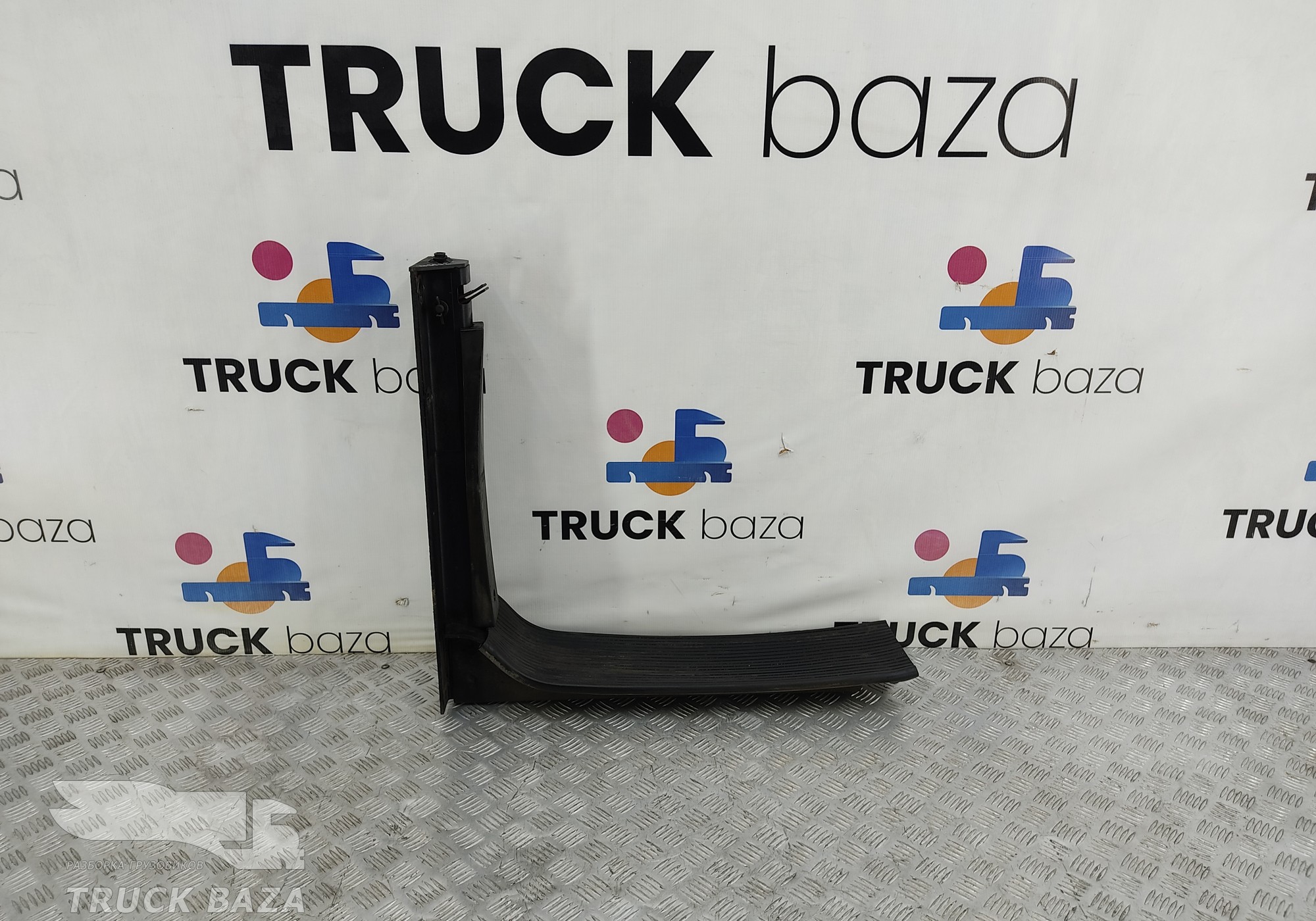 54901110110401 Кронштейн топливного бака для КАМАЗ 54901