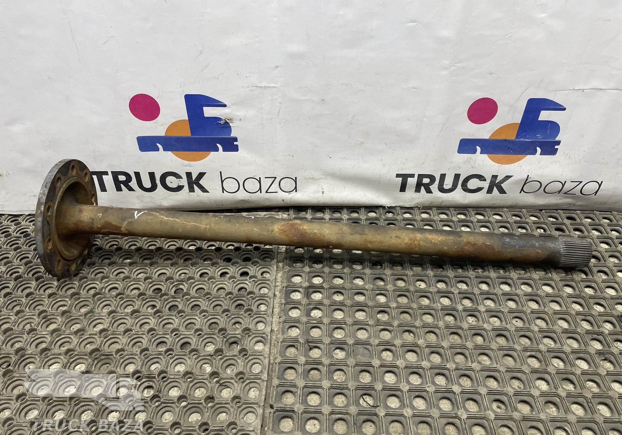 A9483570401 Полуось без блокировки