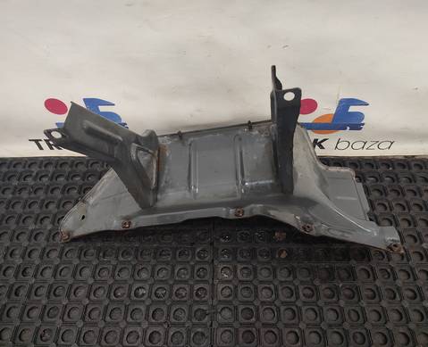 1426108 Кронштейн подножки правой для Scania 5-series G (с 2004 по 2016)