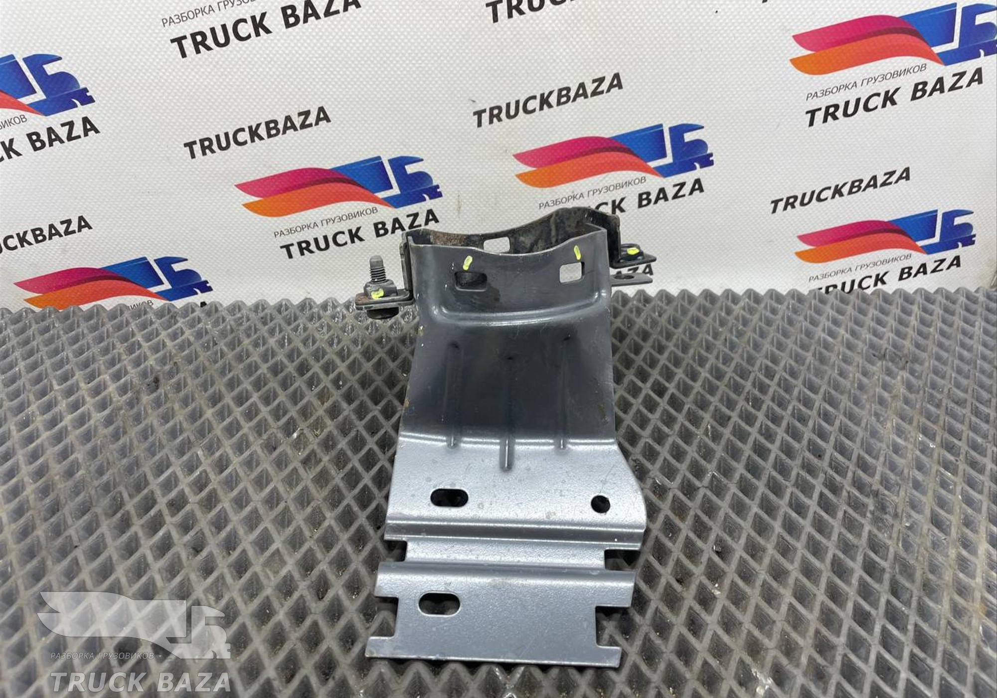 1905919 Кронштейн крепдения проводки для Daf XF106 (с 2012)