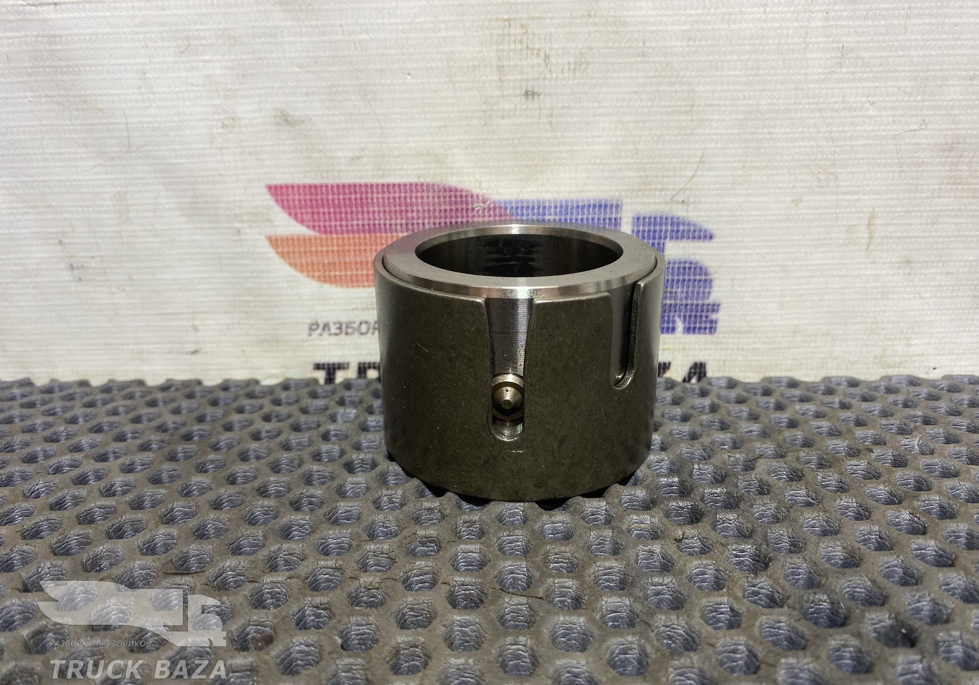 21664815 Втулка вала рокеров для Renault T