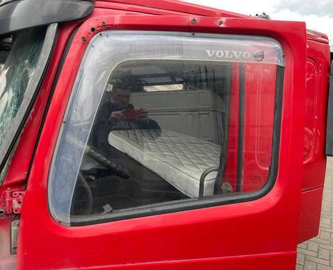 20768970 Стекло двери левой для Volvo FM II (с 2002)