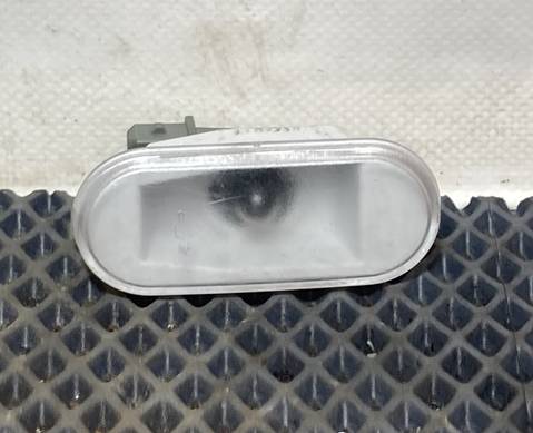 81252036015 Фонарь подсветки подножки для Man TGX II (с 2012)