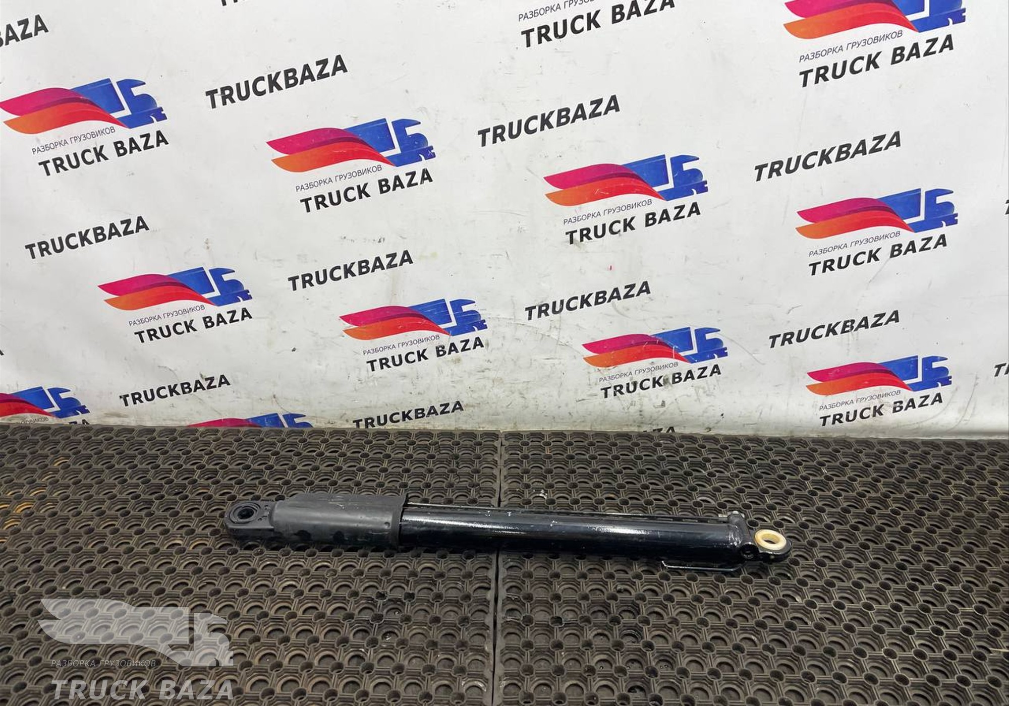 JC4600354AC Цилиндр подъема кабины для Ford F-MAX (с 2018)