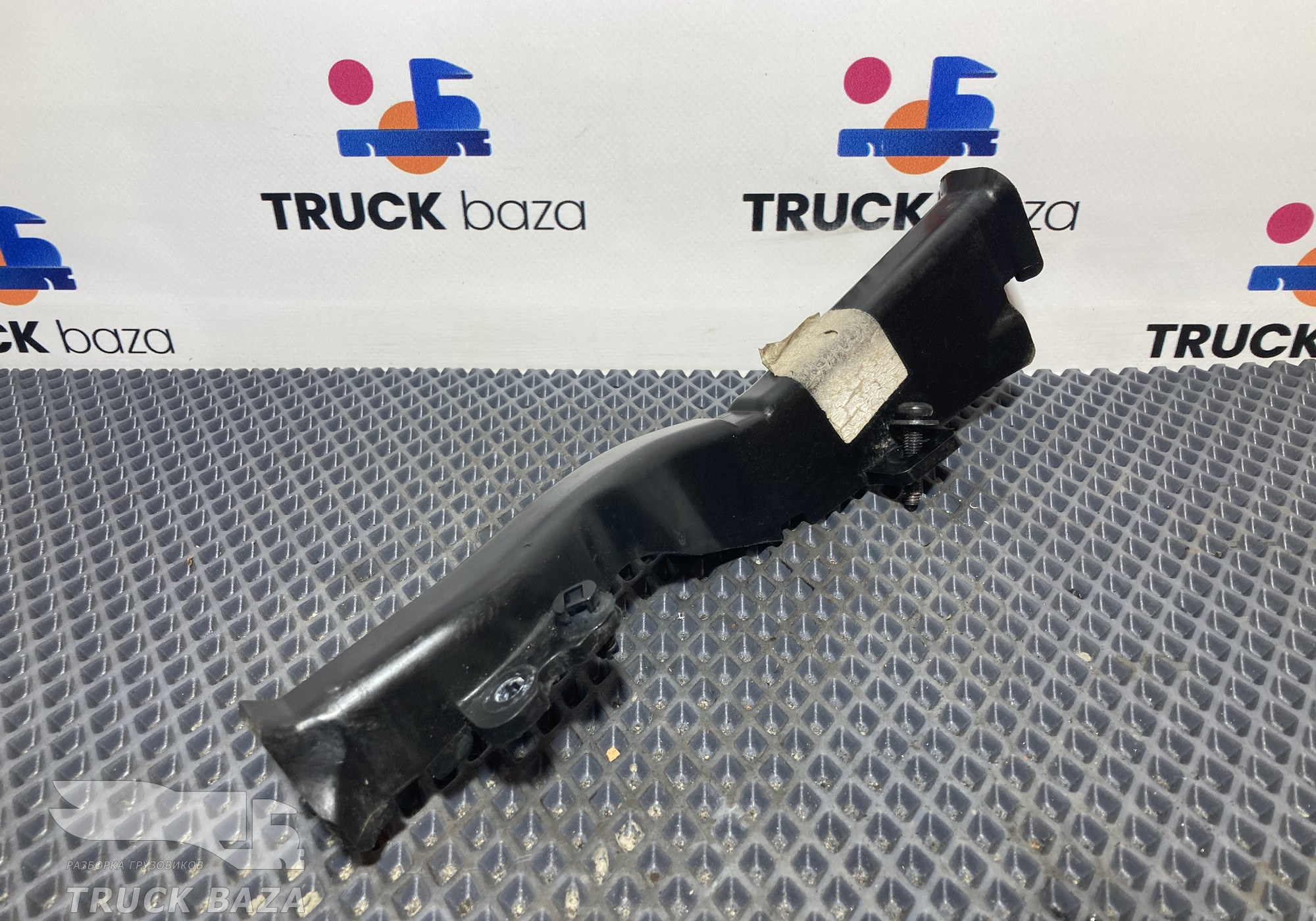 2410313 Кронштейн проводки для Scania 6-series R (с 2016)