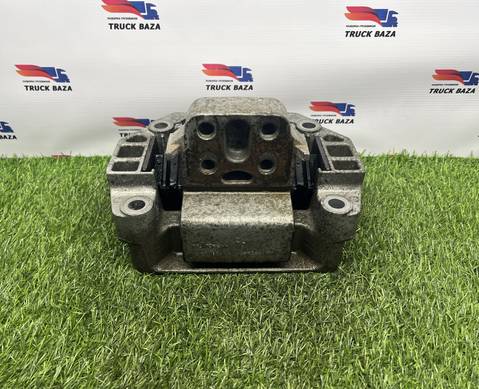 1921972 Подушка КПП