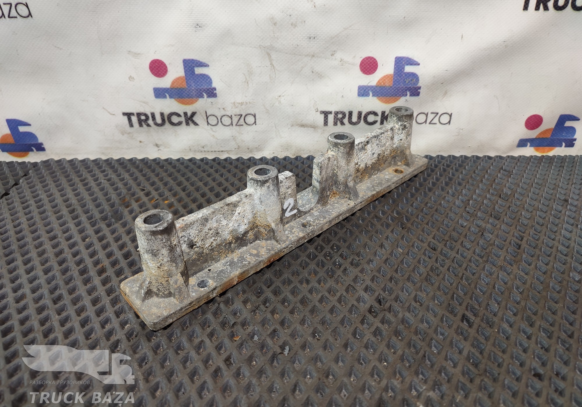 549016807026 Кронштейн сиденья для КАМАЗ 54901
