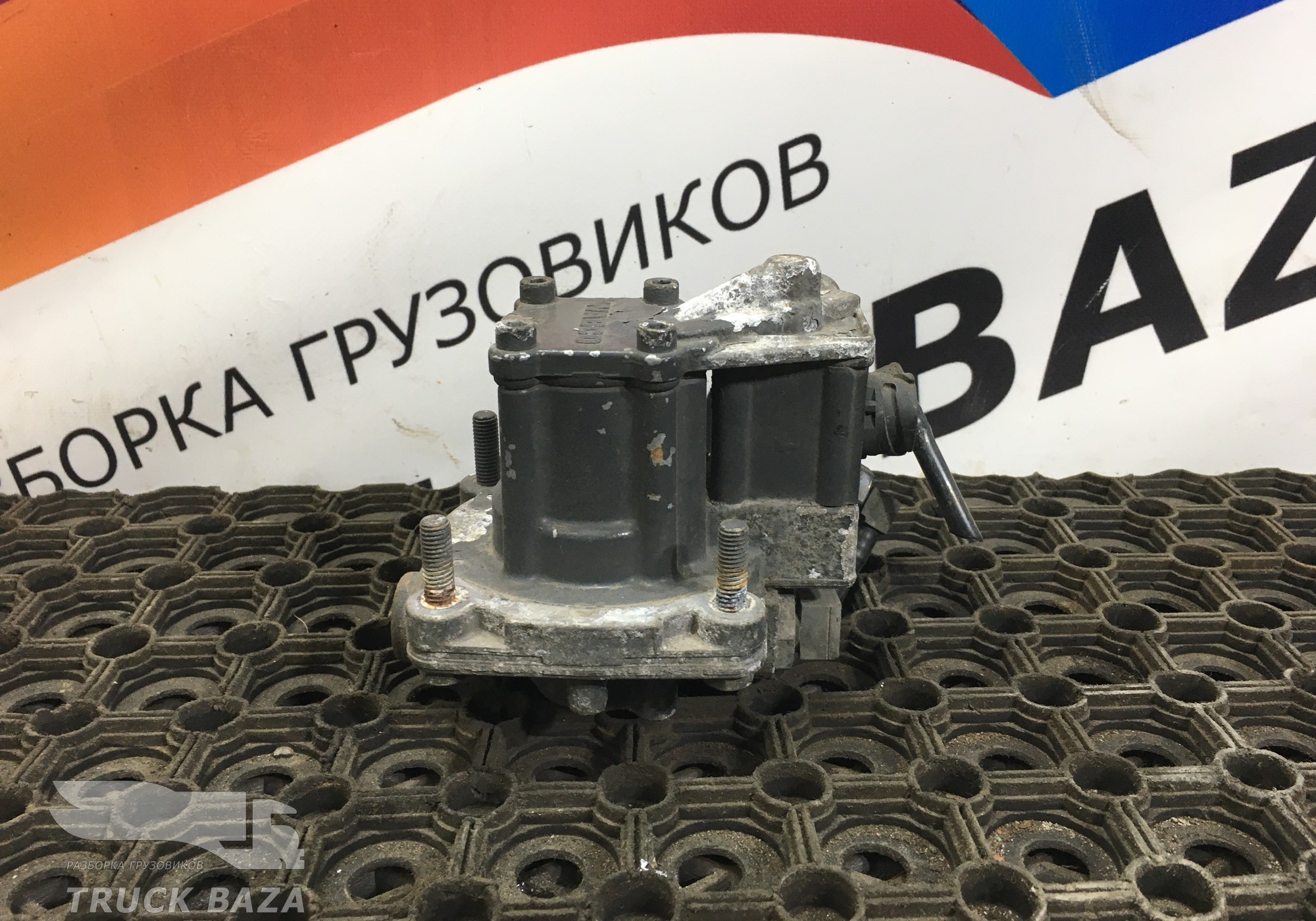 1315693 Клапан ускорительный для Daf CF II (с 2006 по 2013)