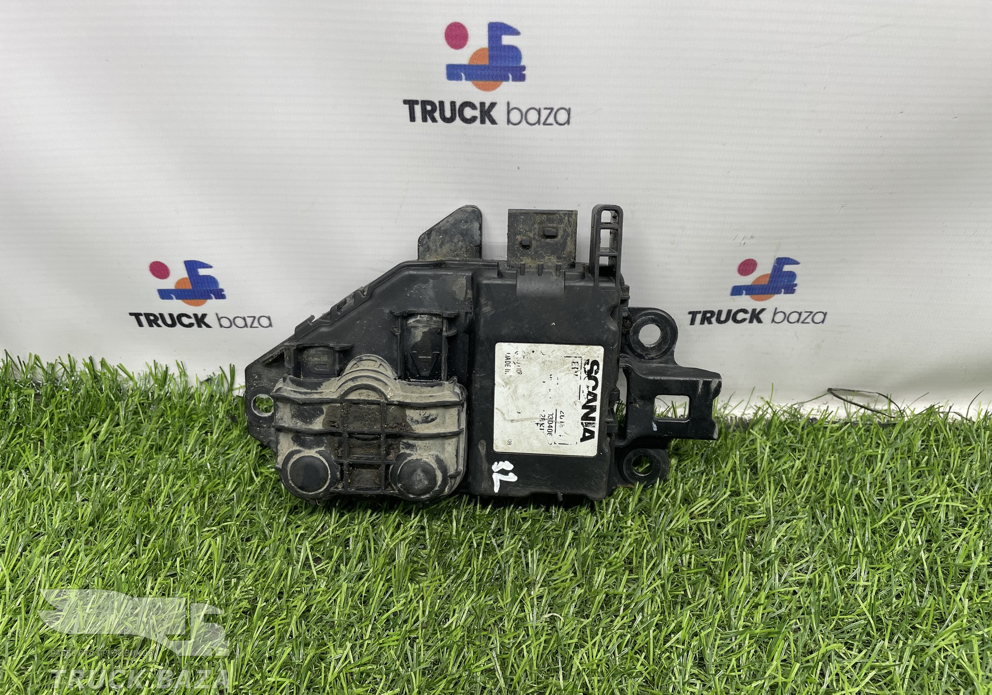 2977072 Выравнивающее устройство АКБ EQU