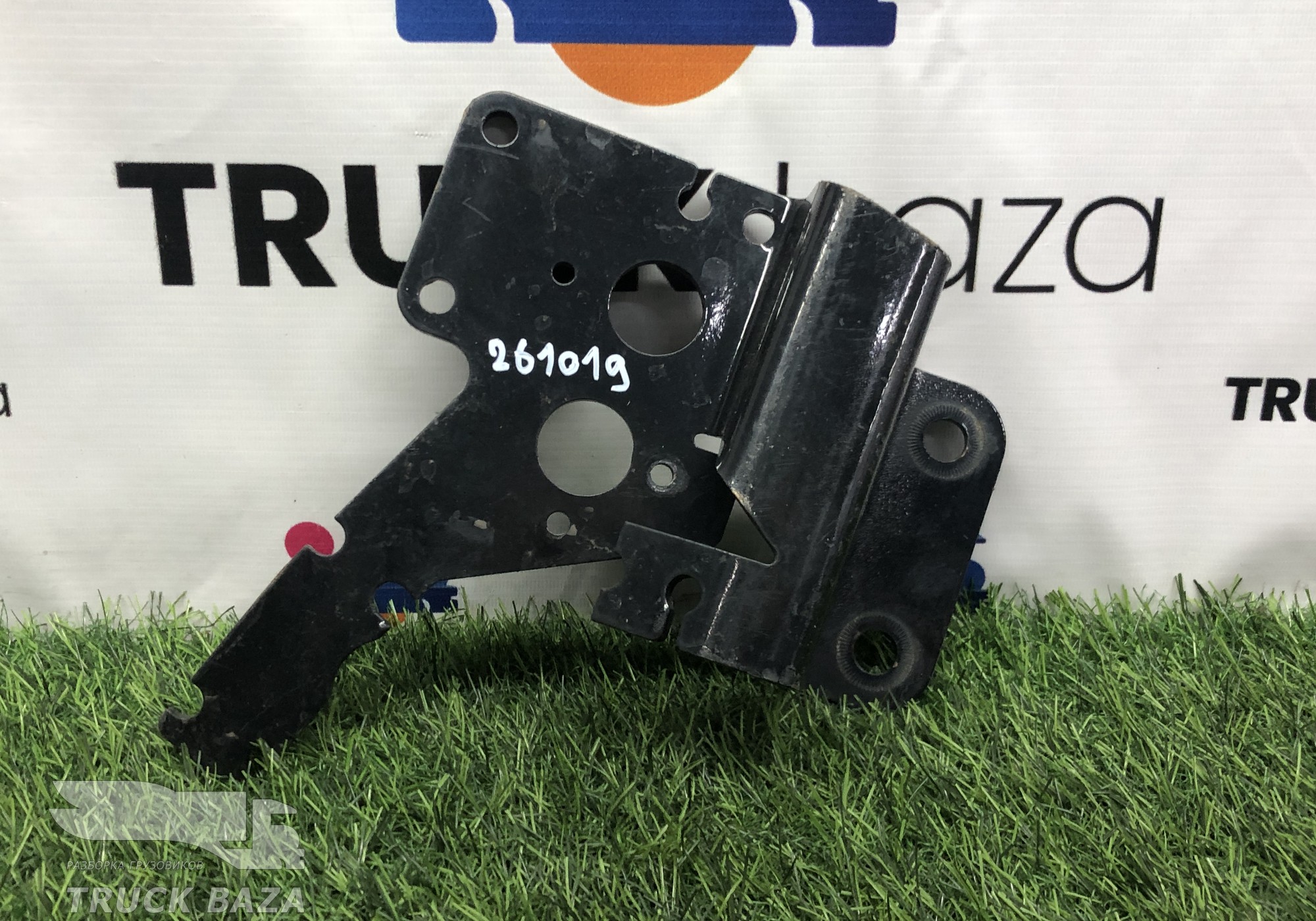 81517150436 Кронштейн проводки для Man