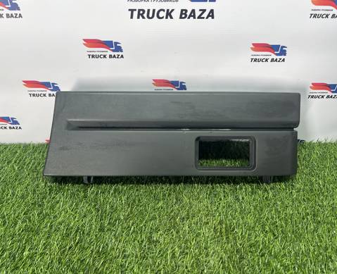 1779118 Накладка подножки левая для Scania 5-series