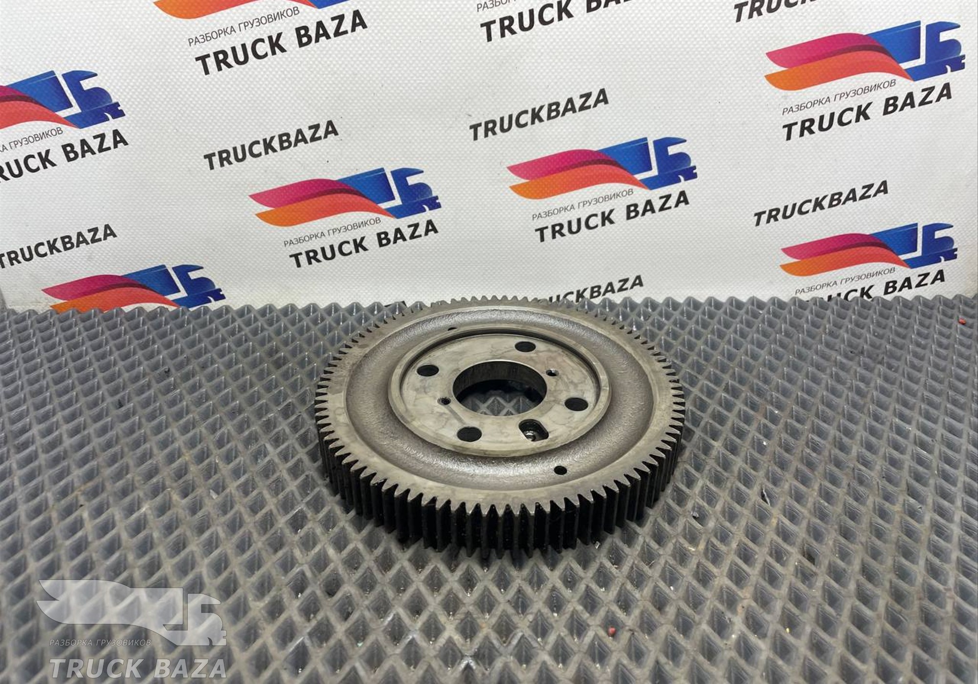 2106744 Шестерня распредвала для Daf XF106 (с 2012)