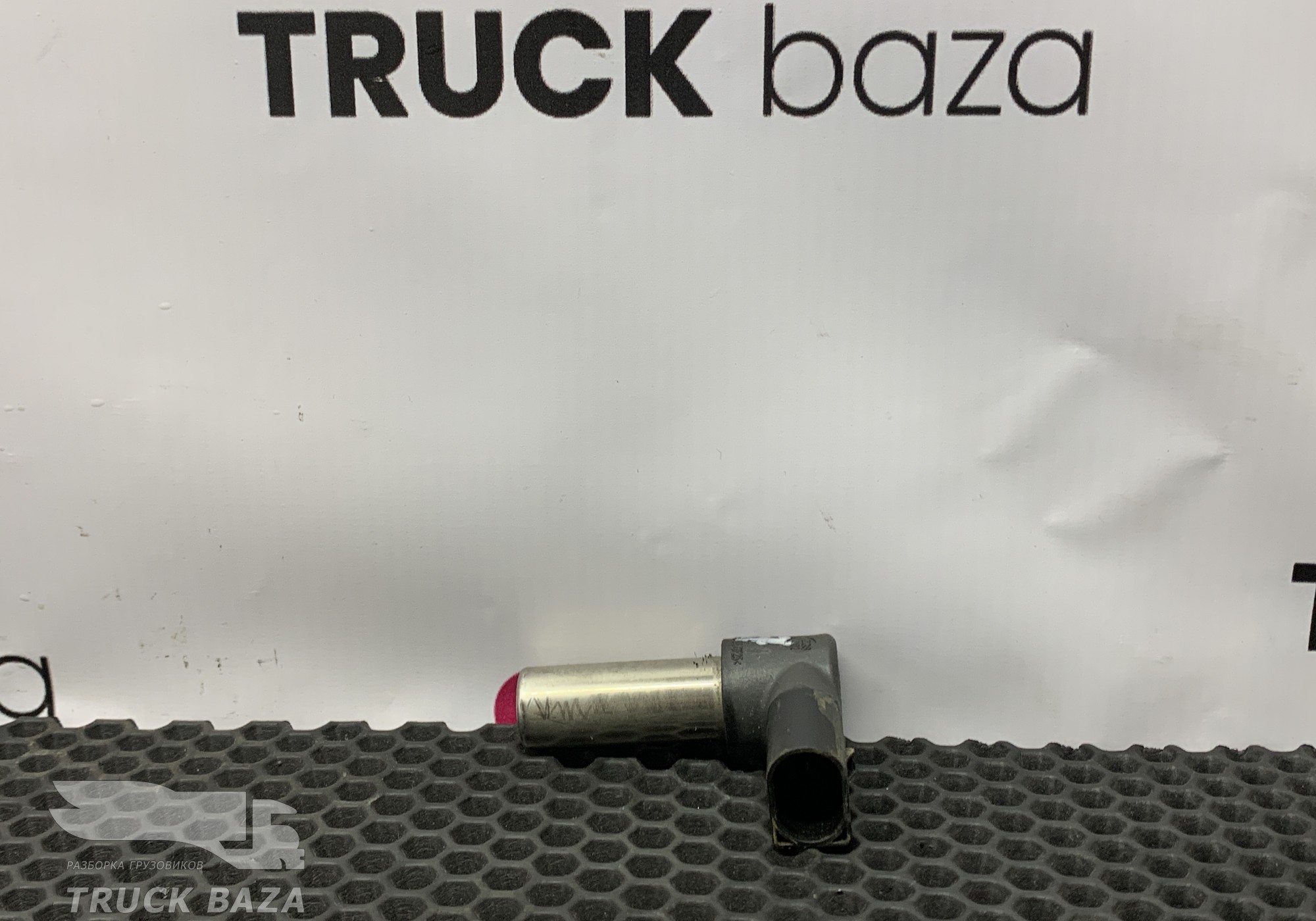 0011533120 Датчик положения коленвала для Mercedes-Benz Actros MP2 (с 2002 по 2008)