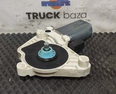 55383111 Моторчик стеклоподъемника правый для Mercedes-Benz