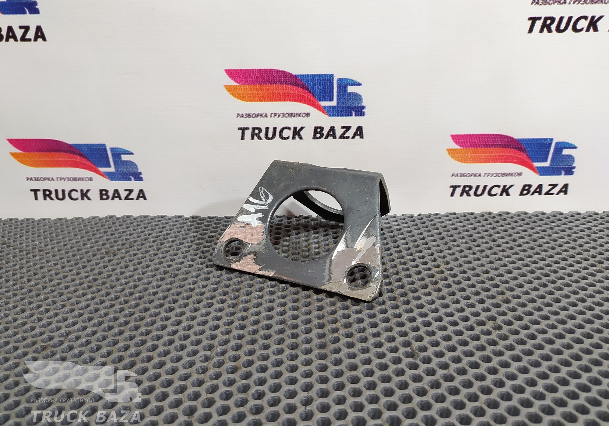 9413210040 Кронштейн отбойника рессоры для Mercedes-Benz