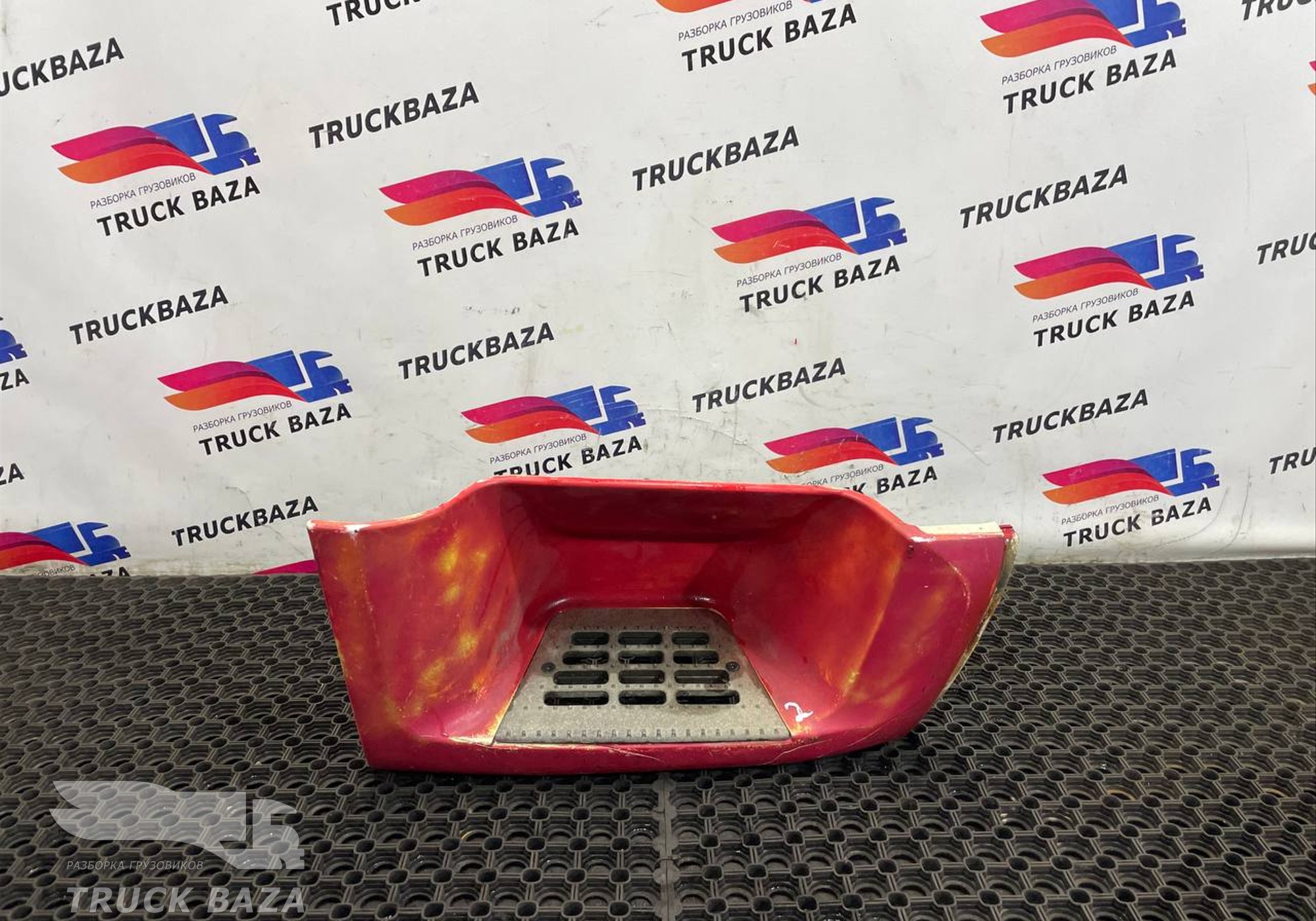 1642683 Корпус подножки правой для Daf XF105 (с 2005)