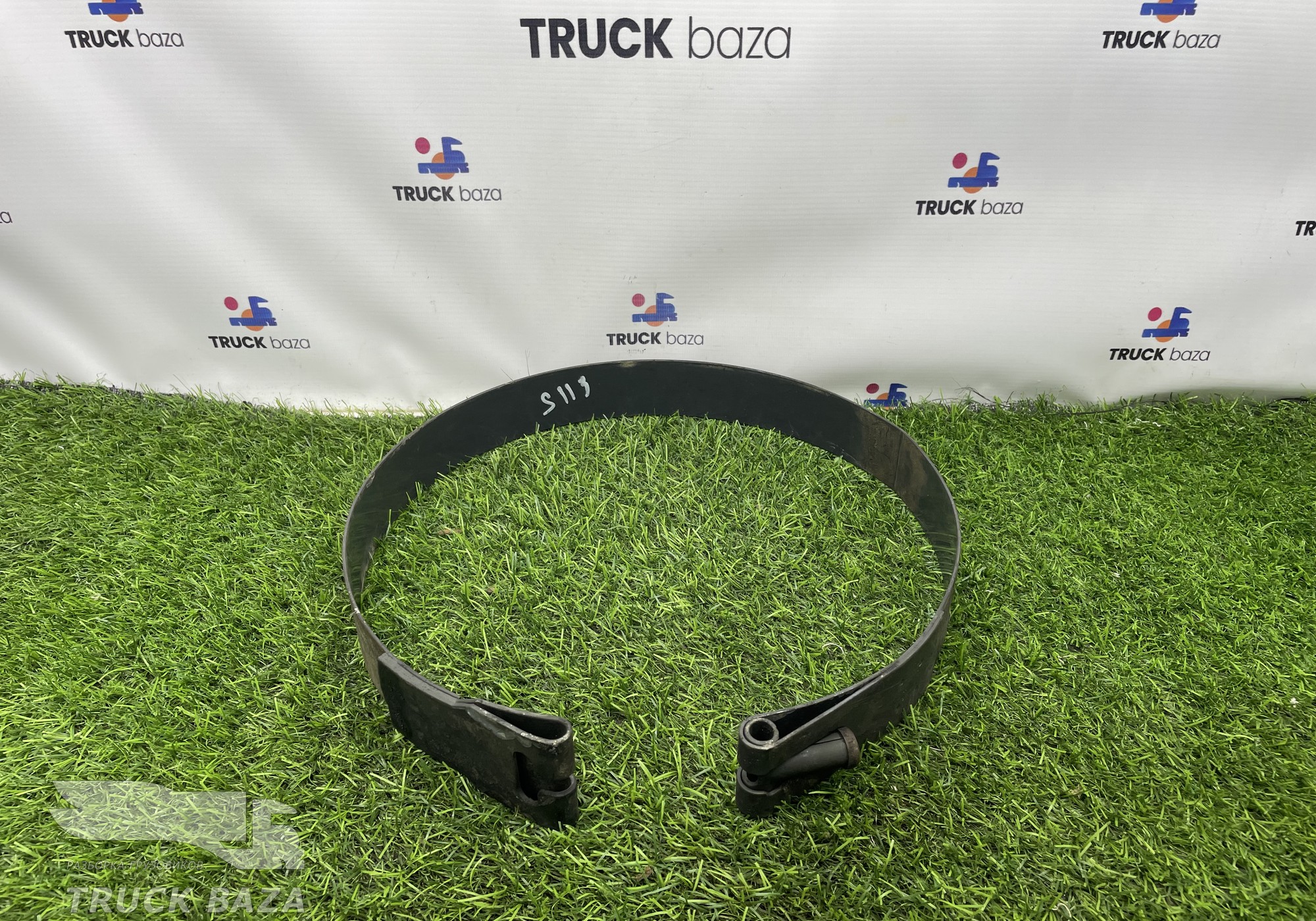 1391742 Хомут ресивера