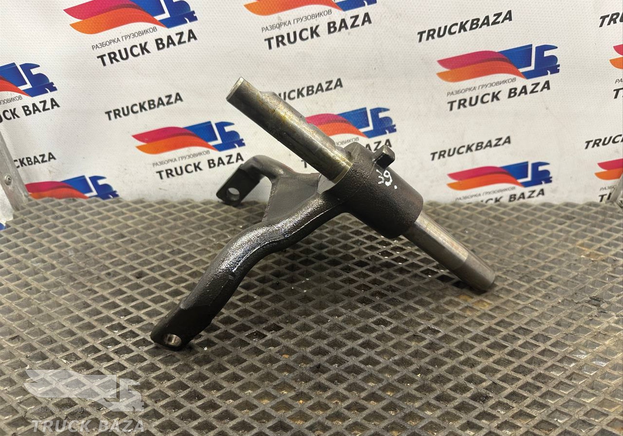 1328312019 Вилка КПП ZF для Man TGA