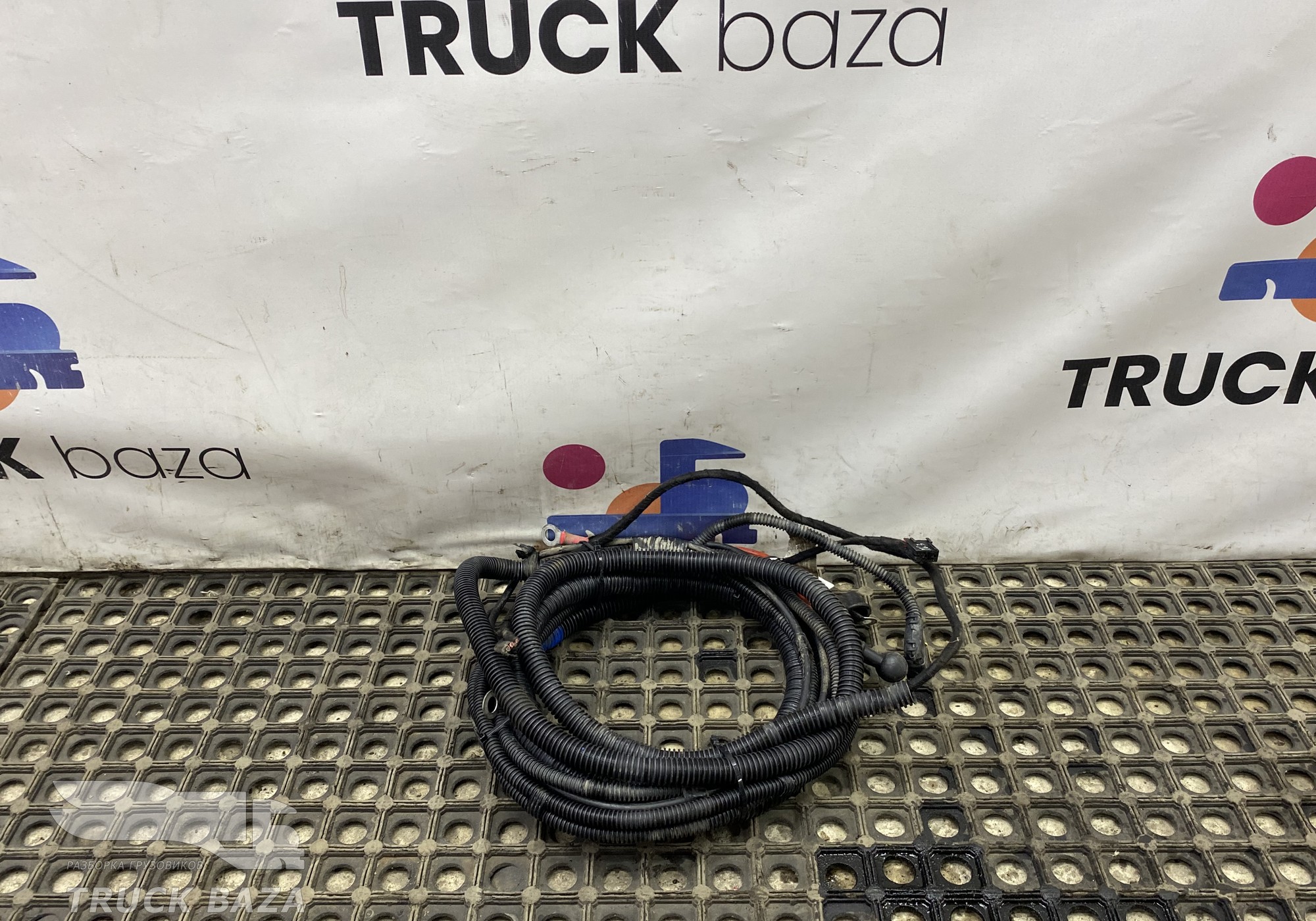 5490372477033 Проводка питания кабины для КАМАЗ 5490 (с 2013)