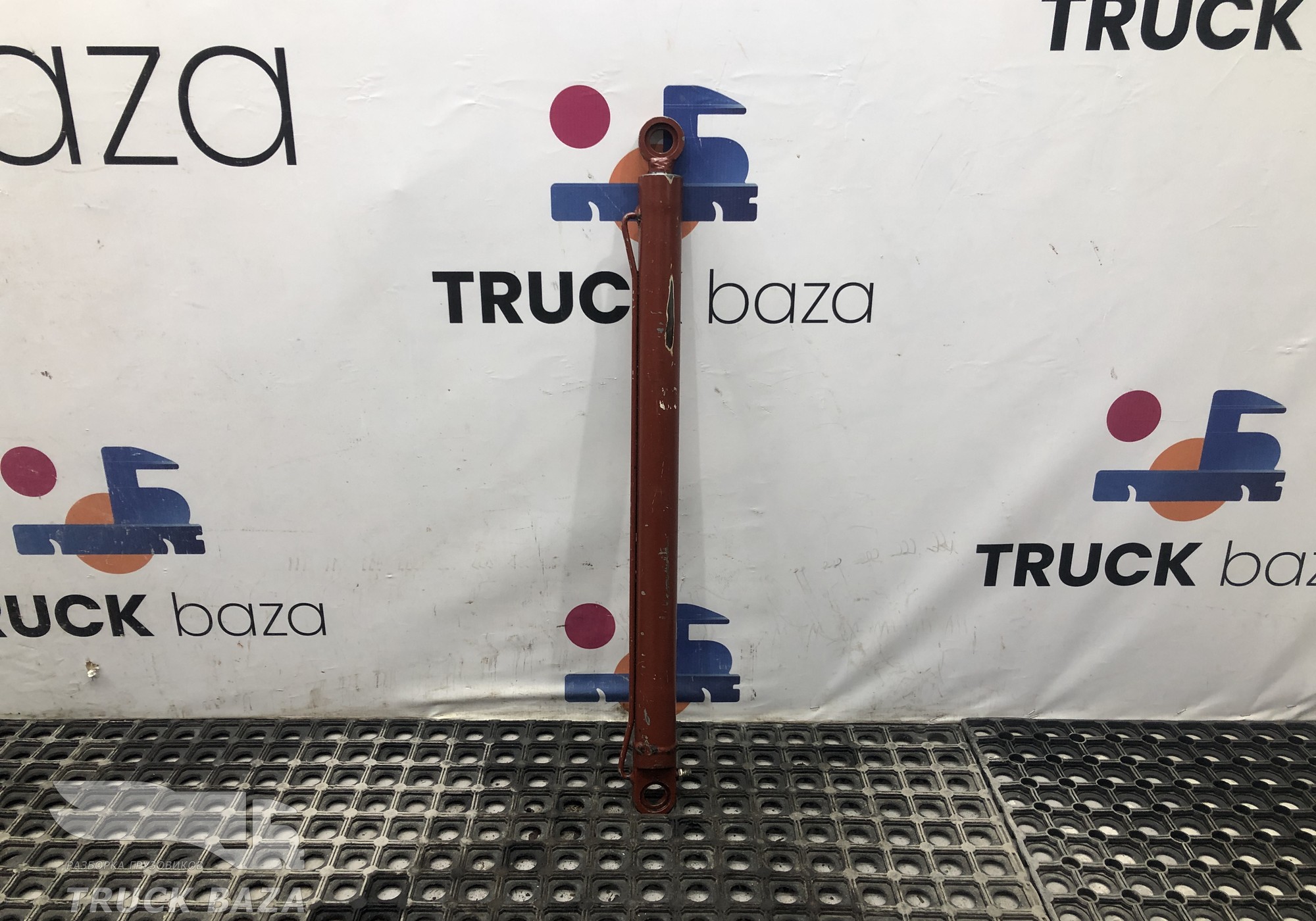 98427951 Цилиндр подъема кабины