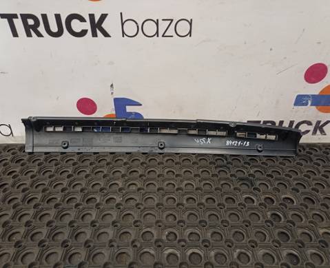 1297409 Накладка торпедо левая для Daf XF106