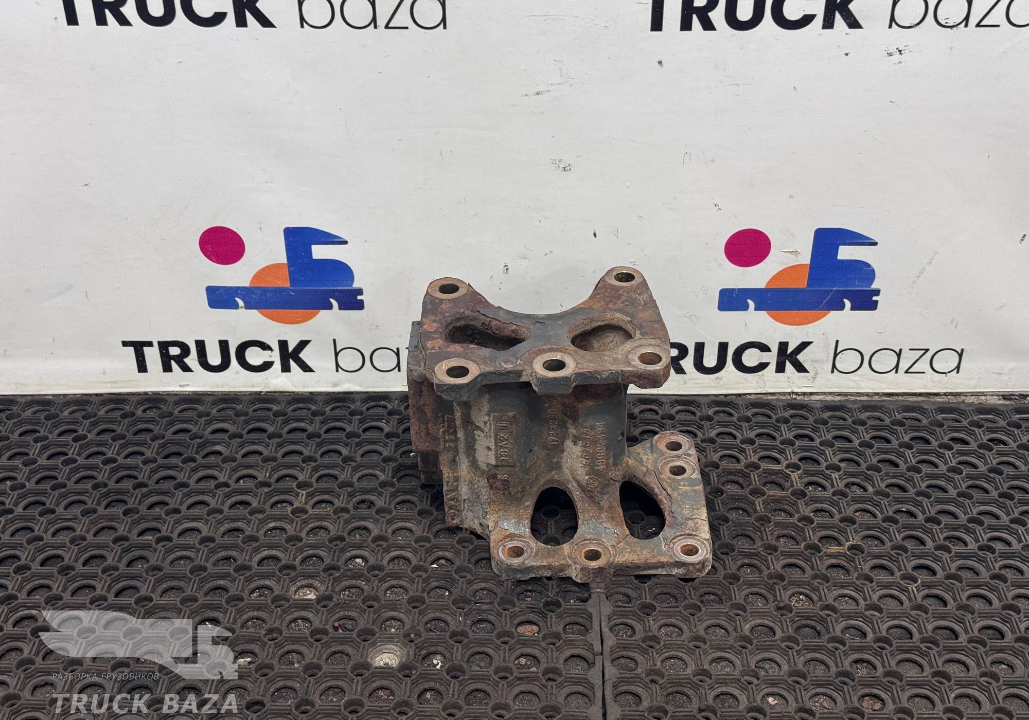 1733260 Кронштейн ГУРа