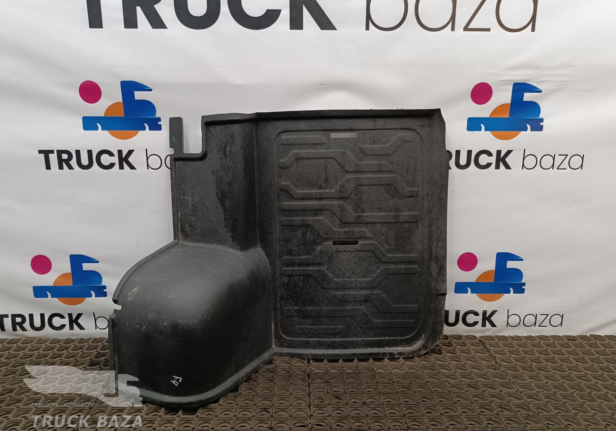 JC46E13048ACZHR3 Напольное покрытие заднее правое для Ford F-MAX (с 2018)