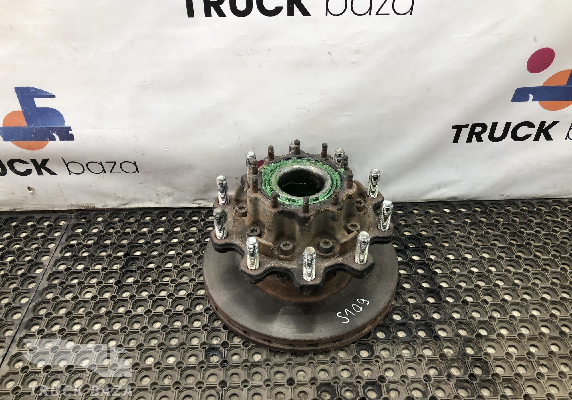 2290542 Ступица задняя