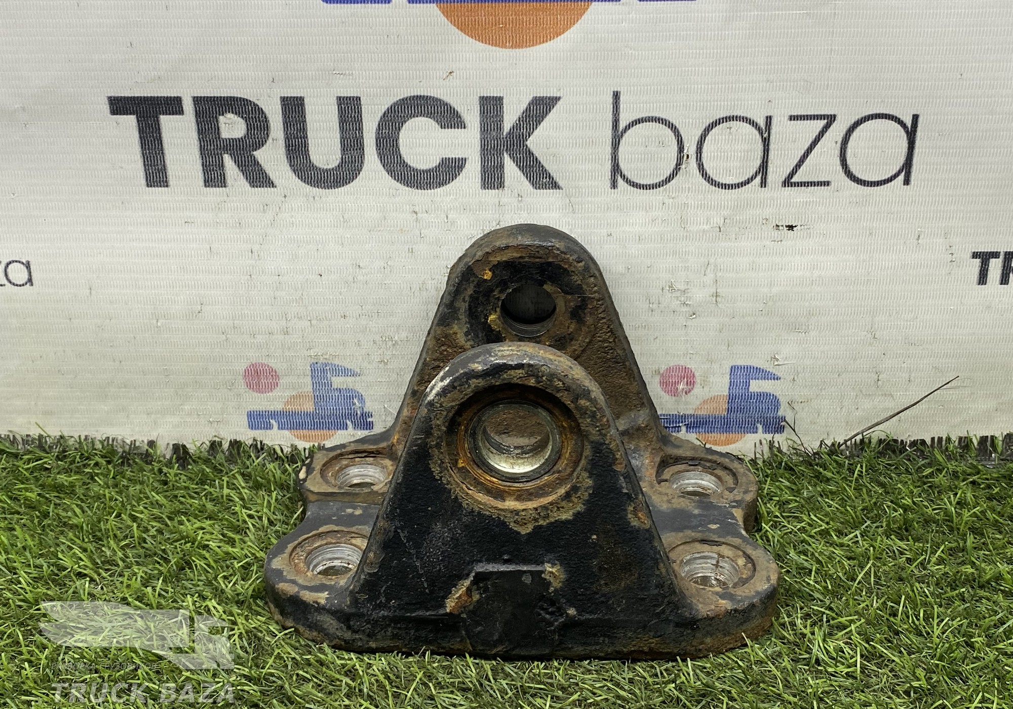 65802902444 Кронштейн рессоры передней для КАМАЗ 5490 (с 2013)