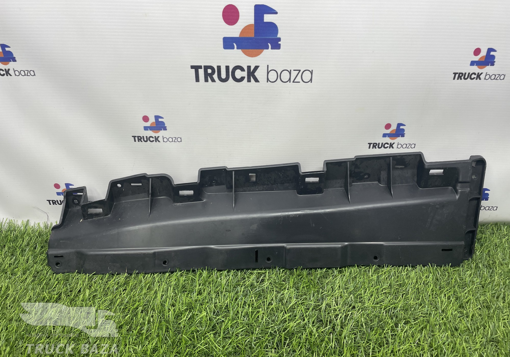 549015325038 Кронштейн передней панели верхний для КАМАЗ 54901